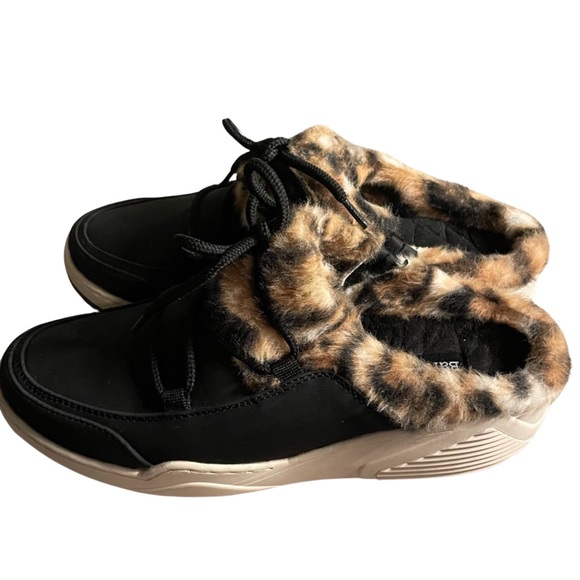 Baretraps Landon mules - Picture 2 of 8